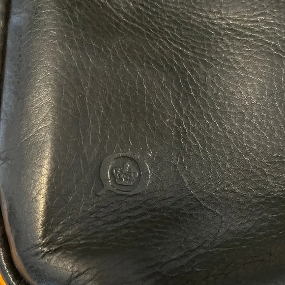 Born Black Leather Womens Purse/Backpack - Picture 3 of 8